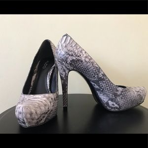Aldo pumps size 8.5